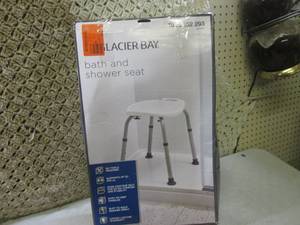 lot 136 image: (RM4) Glacier Bay Bath and Shower S...
