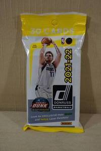 lot 19 image: Hanger Pack of 2021-22 Donruss Basketball Cards