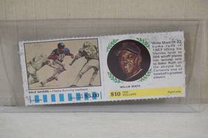 lot 47 image: 1968 American Oil Winners Circle Game Card - Gale SayersWillie Mays