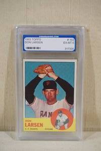 lot 51 image: 1963 Topps Don Larsen #163 Card - PGS 6