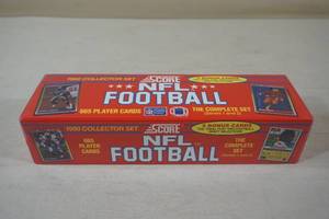 lot 64 image: 1990 Score Football Card Complete Set