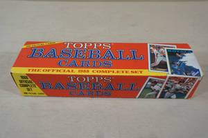 lot 72 image: 1988 Topps Baseball Card Complete Set
