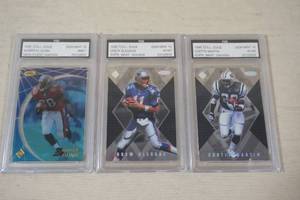 lot 82 image: Graded Football Cards - Dunn, Bledsoe, Curtis Martin