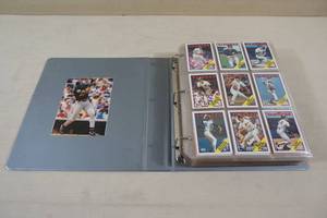 lot 168 image: Binder of 1988 Topps Baseball Cards