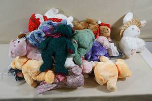 lot 223 image: TY Plush Toys - Beanie Babies, Large Bears