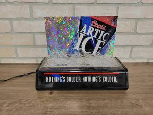lot 1453 image: Coors Lighted Arctic Ice Beer Display - 13 x 6 x 10 - WORKS