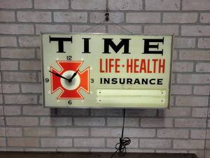 lot 1438 image: Vintage Lighted Sign TIME Life - Health Insurance w Clock - 25.5 x 15 x 5 - WORKS