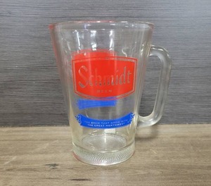 lot 1499 image: Nice Heavy Glass Schmidt Beer Glass  Pitcher - 7 Tall