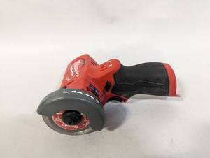 lot 711 image: Milwaukee 12v Cutoff Tool 3 - Tested