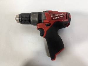 lot 712 image: Milwaukee 12v Hammer Drill - Tested