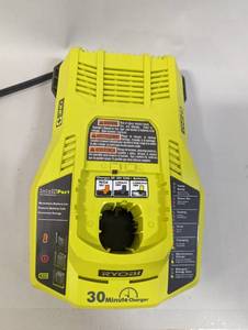lot 732 image: Ryobi 18v Rapid Charger - Tested