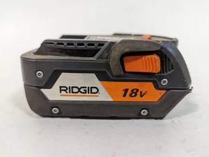 lot 737 image: Rigid 18V 4AH Battery  - Tested
