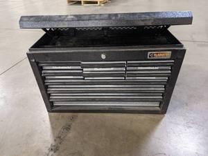 lot 775 image: Gladiator 10-Drawer Tool Box