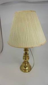 Vintage Brass 3-way 28 Lamp