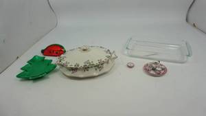 Art Deco 1920s Johnson Bros England Greek Key Flowers Covered Serving Dish...Mint