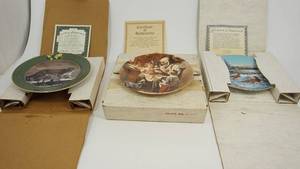 Collectible Plates NIB