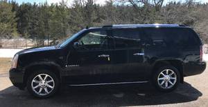 2007 GMC Yukon 1500 XL Denali AWD