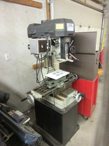 lot 301 image: AGRA MILLING DRILLING MACHINE