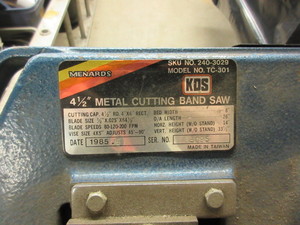 lot 302 image: MENARDS METAL CUTTING BAND SAW