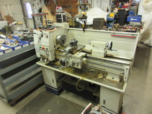 lot 303 image: BRIMINGHAM METAL LATHE