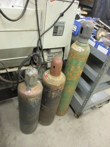 lot 307 image: OXY ACETYLENE TANKS