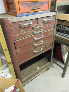 lot 315 image: VINTAGE CRAFTSMAN STEEL TOOL CABINET INCLUDES HARDWARE