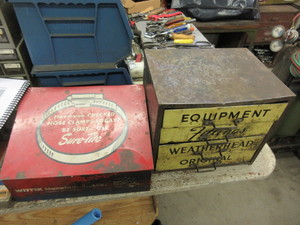 lot 316 image: VINTAGE PARTS CABINETS WITH PARTS