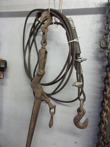 lot 322 image: SEMI- WIRE CABLE TIE DOWN