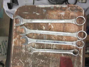 lot 333 image: LARGE BOX WRENCHES