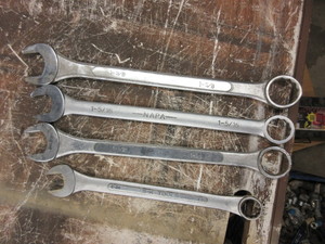 lot 336 image: WRENCHES