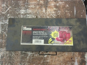 lot 348 image: MORSE HOLE SAW SET