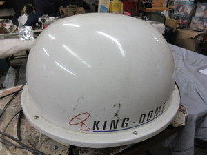 lot 361 image: KING DOME RV SATELLITE TV ACCESSORY - NEVER USED