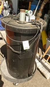 lot 6 image: Sump basket with alarm, pump is inside