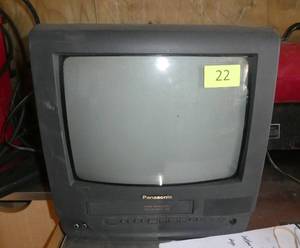 lot 22 image: Small panasonic tv probably 13