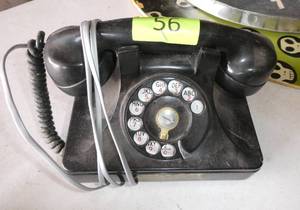 lot 56 image: Very nice condition vintage rotary phone