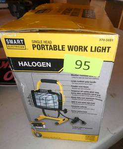 lot 95 image: New portable work light