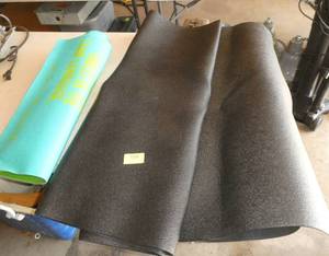 lot 116 image: Approx 10 ft long anti fatigue mat and smaller yoga mat