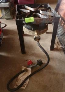 lot 233 image: propane turkey fryer
