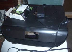 lot 252 image: HP Envy 5052 Multifunction printer with extra ink cartridges - seller says it works