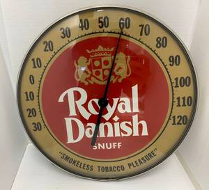 lot 35 image: Vintage Royal Danish Tobacco Advertisement Thermometer