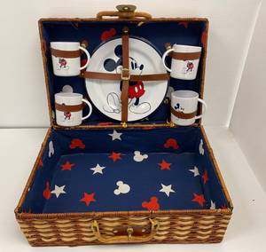 lot 60 image: Vintage Mickey Mouse Picnic Basket with Plates and Cups