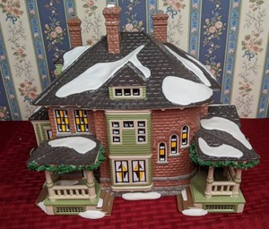 lot 145 image: Department 56 The Original Snow Village Bachmans Original Homestead, 1885