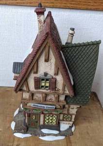 lot 85 image: Department 56 Heritage Village Collection Dickens Village Series The Christmas Carol Revisited-The Melancholy Tavern, 1996