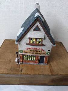 lot 488 image: Vintage Department 56 Heritage Village Collection Morston Steak and Kidney Pie Dickens Village Series