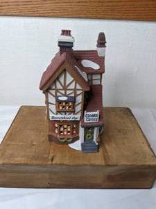 lot 167 image: RETIRED Vintage Department 56 Heritage Village Collection Bumpstead NYE Cloaks & Canes Dickens Village Series