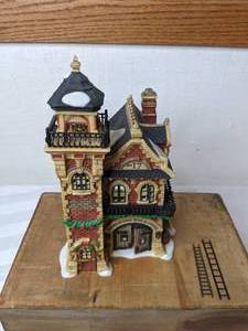 lot 168 image: RETIRED Vintage Department 56 Heritage Village Collection Ashwick Lane Hose & Ladder Dickens Village Series