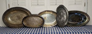 lot 53 image: Collection of 5 Silver or Silver-Plated Serving Trays