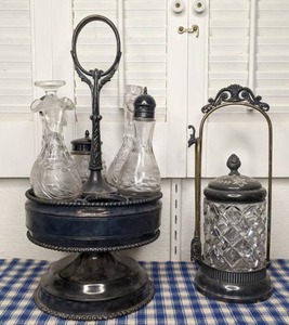lot 41 image: Vintage Pickle Castor with Tongs and Vintage Castor Set w 5 BottlesJars