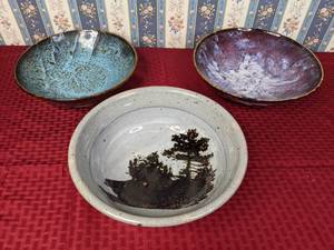 lot 384 image: Large Glazed CeramicStoneware Bowls