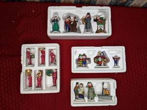 lot 236 image: Vintage Department 56 Heritage Village Collection, Set of (4)